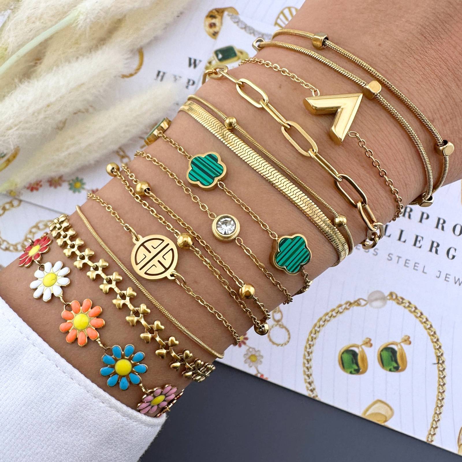 Trish Flower Meadow" Bracelet Green 18K Gold Plated Stainless Steel