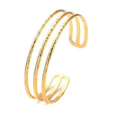 Side view of the hypoallergenic gold-plated bracelet, highlighting its sleek design and premium finish.